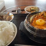 焼肉はるちゃん - スンドゥブチゲランチ