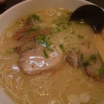 Sam po utei - とんこつラーメン大盛