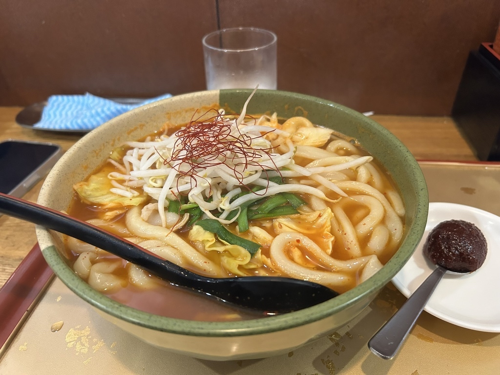 写真 : うどんの三拍子 （【旧店名】かかしうどん） - 八幡/うどん
