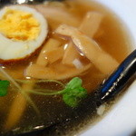 ジャスミン - 白湯調のスープが美味い