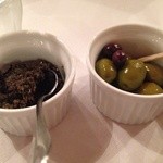 ブション - 必ず付いてくる、オリーブ