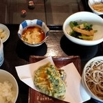 宮の蕎麦 兎屋 - 小梅セット