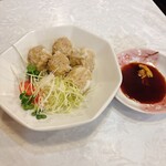 夜来香 - 焼売が配膳されました