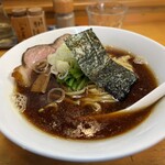 中華そば 喜富 - 料理写真:醤油そば　1000円