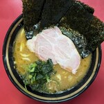 とらきち家 光 - ラーメン(950円)