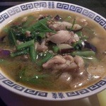 ナムチャイ - ・ゲーンケーガイ 1500円 鶏肉と野菜の田舎風スープ