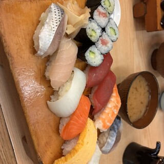 すし処 伴_0