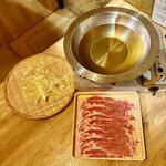 豚匠 - さつまにしき豚しゃぶしゃぶのバラ