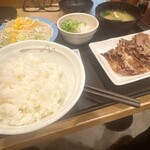 松屋 - 
