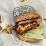 ラッキーピエロ - 料理写真:生ベーコンバーガー640円(税抜き)