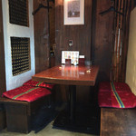 麻辣王火鍋 - テーブル席