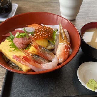 口コミ一覧 : 海鮮丼 Vinegar - 渋沢/海鮮丼 [食べログ]