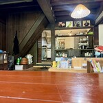 旅するクーネル - 店内1