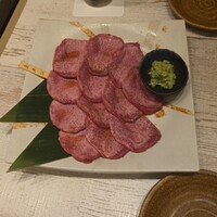肉匠 コギヤ 宴庭  - 特選タンづくし