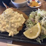 津田屋食堂 - 