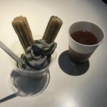 D-ラウンジ - 黒ゴマ＆抹茶パフェ、レモンティー
