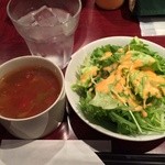 レフレール - ランチのスープとサラダ
