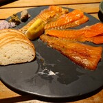 QUAYS pacific grill - 