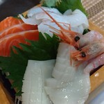 苫小牧新鮮魚市場 - 刺身盛り（梅）