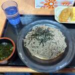 こがね製麺所 - 料理写真:ザル蕎麦（大）＆いなりセット