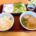 なか卯 - 料理写真:ハイカラうどん＋ベーコンエッグと白ごはん（小）