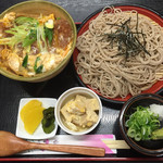 Sobadokorominori - お昼の定食:750円