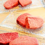 焼肉華火 - 料理写真:赤身肉の旨み重視です