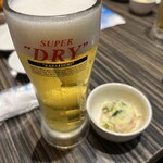 さかなや道場 - ドリンク写真:久々のスーパードライ。お通しは一口ポテトサラダ。