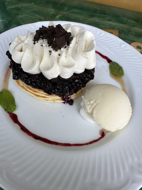 Sapporo Pancake&Parfait Last MINT - Nishi Yon Chome/Pancake | Tabelog