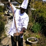 森のレストラン ラッキーガーデン - 紅茶を注文するとパフォーマンスを見せてもらえますよ