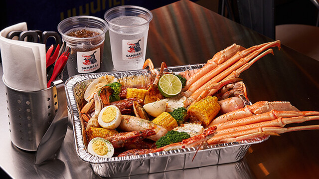ご当地キティ　海鮮.シーフード 18個セット SAMURAI SEAFOODのご予約 - 資生館小学校前/海鮮 | 食べログ