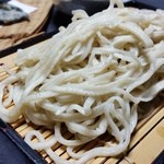 民宿すぎの子 - 挽きぐるみの蕎麦かな～、香りが豊かで美味しい♪