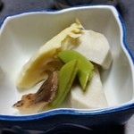 民宿すぎの子 - タケノコや里芋などの炊き合わせ