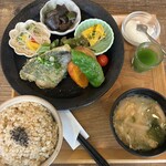 玄三庵 - 料理写真:日替わり 39品目の健康定食 ¥1,540