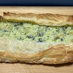 パン工場 - 一番気に入ったのがこの「ほうれん草チーズデニッシュ」♡