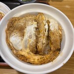 多奈可家 - カツ丼は驚きの¥600（26年7月）です