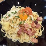 壁の穴 - 
