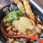 元祖肉肉うどん - 料理写真:生姜多め。