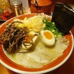 佐賀ラーメン　美登里 - 「味自慢ラーメン全部のせ」（1100円）