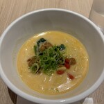 亀の井ホテル - 料理写真:夜食 担々麺