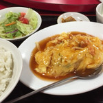 中国家庭料理 神洲之華 - サービスランチ
      蟹肉玉子焼甘酢