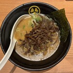 TOKYO豚骨BASE MADE by 一風堂 - 料理写真:豚骨醤油+キクラゲトッピング