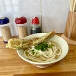 多田製麺所 - かけうどん、ちくわ乗せ