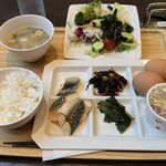リュクス ダイニング ハプナ - 