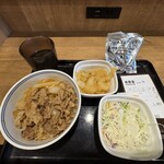 吉野家 - 料理写真:ドラクエウォーク(小・ミニサラダ) ＋　ねぎだく