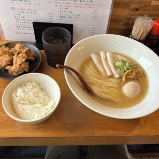 らぁ麺 行田屋_1