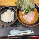 ラーメン見田家 - 