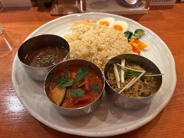カレーのぼんチョビ - 本町/カレー | 食べログ