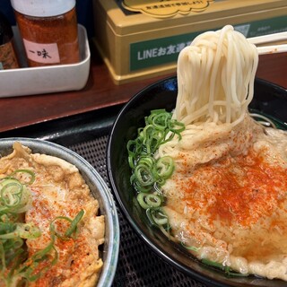 まねきのえきそば_1
