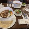 馬車道十番館 - ちゃんと野菜も取れるようになってるハッシュドビーフ♪